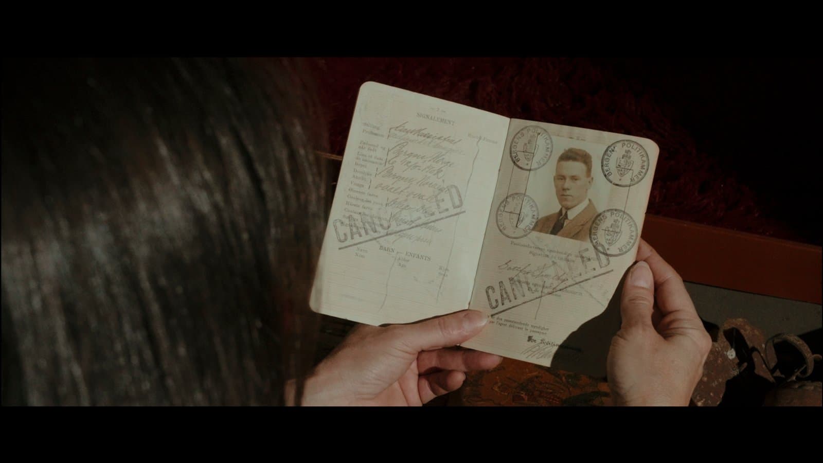 Still from BESTEFAR, frame 3